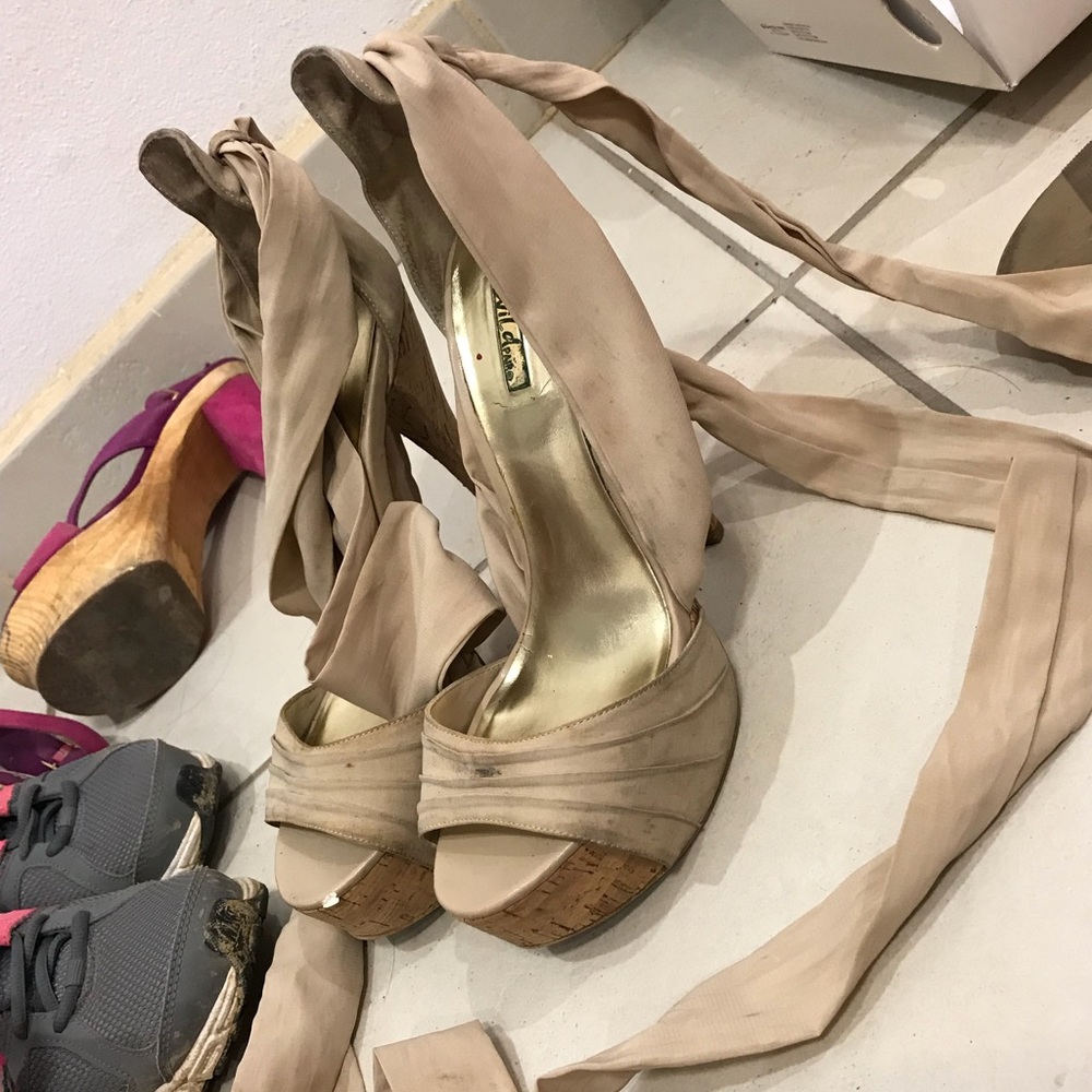 beige heels